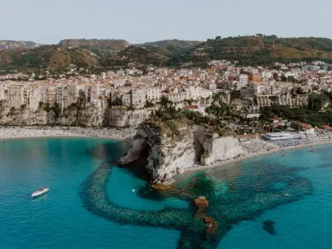 Tropea Travel Guide - Best Things To Do & How Long To Stay
